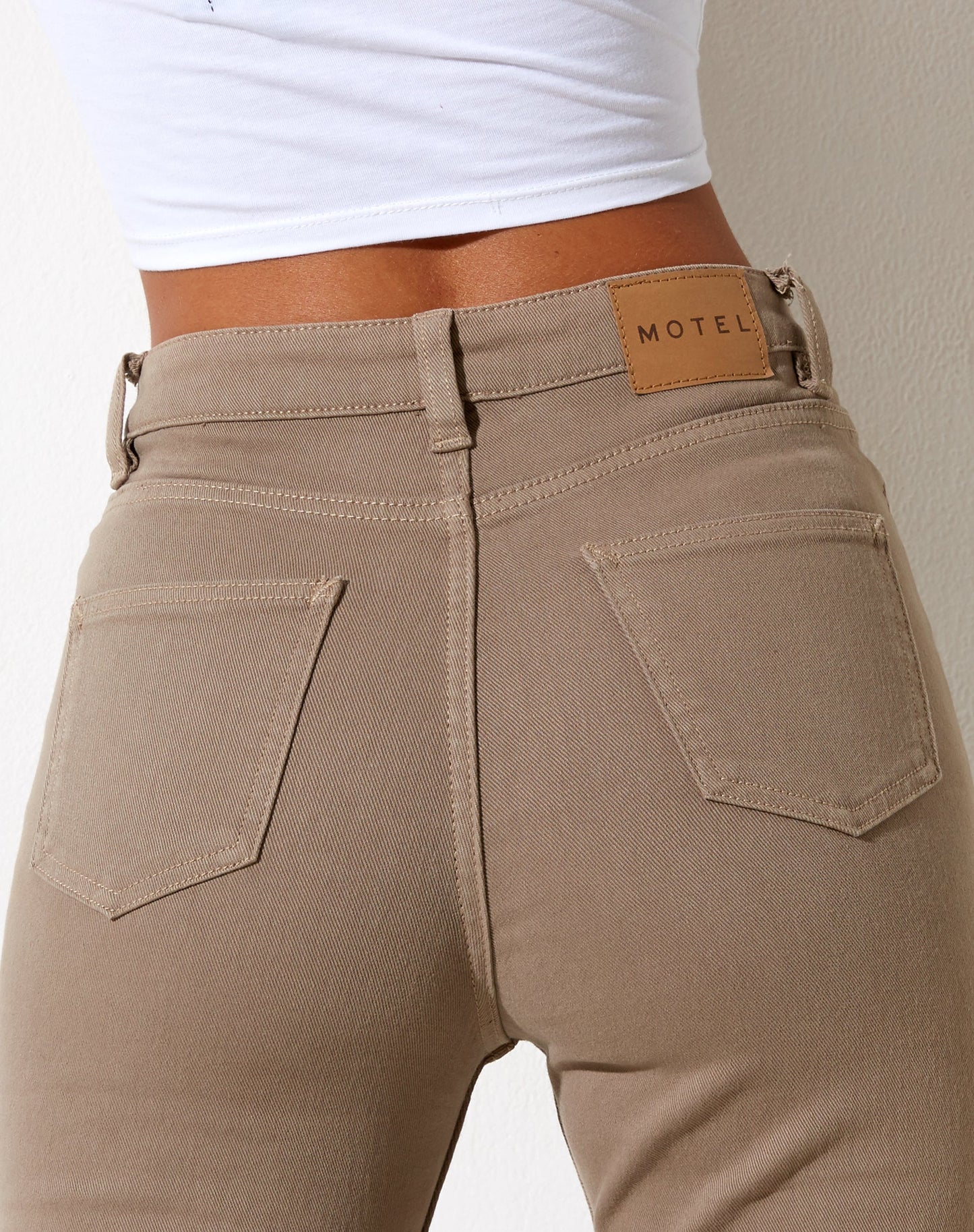Bootleg Jeans in Burnt Olive