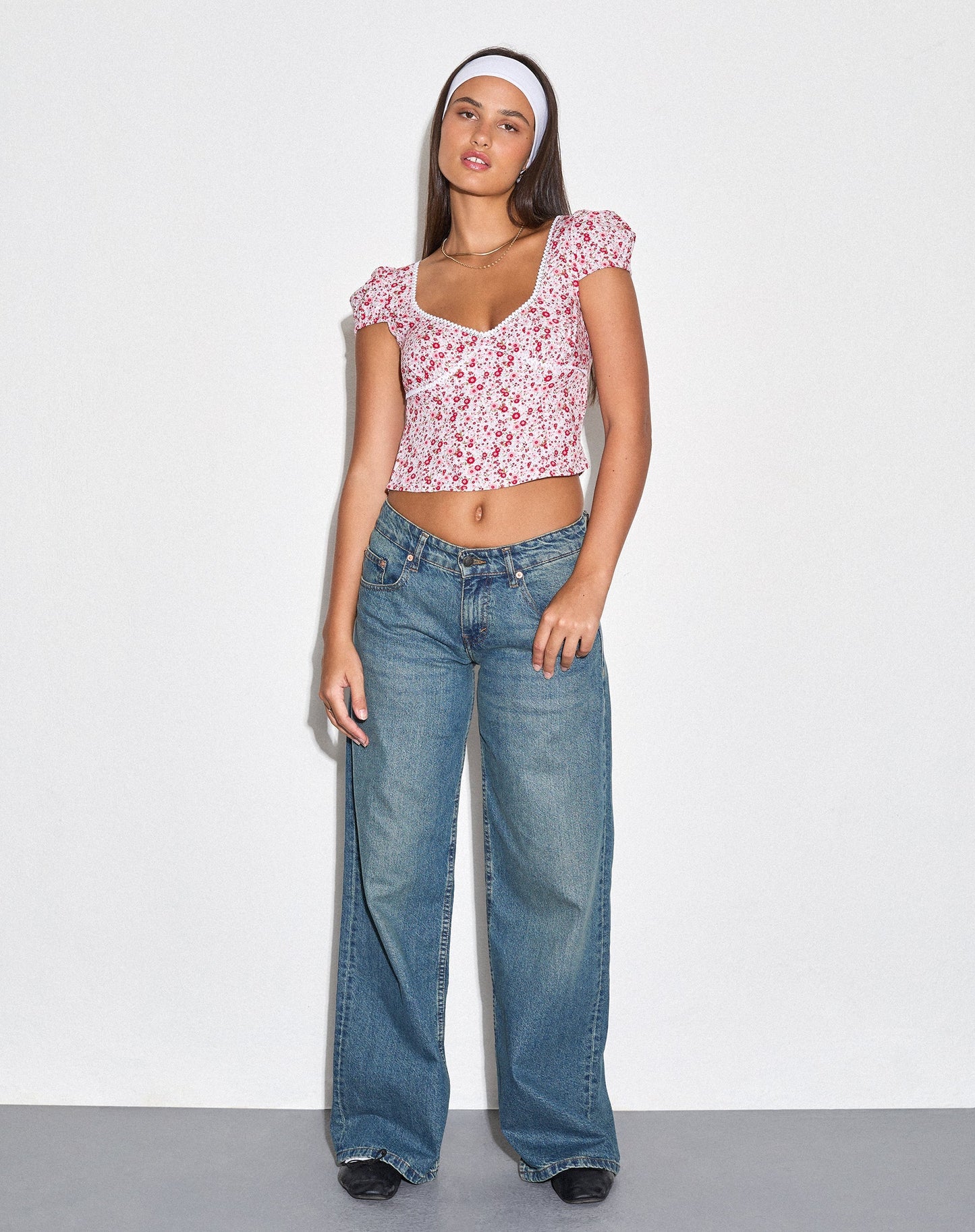Laz Top in Blush Red Ditsy Floral