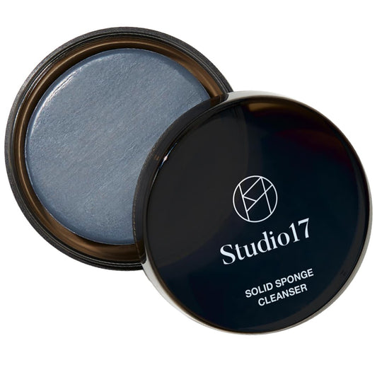 STUDIO17 Solid Makeup Brush Cleaner 300+ Usage | Professional Makeup Cleaner for Both Brushes & Puffs | Cosmetic Brush Cleaner Charcoal Included | Compact Size