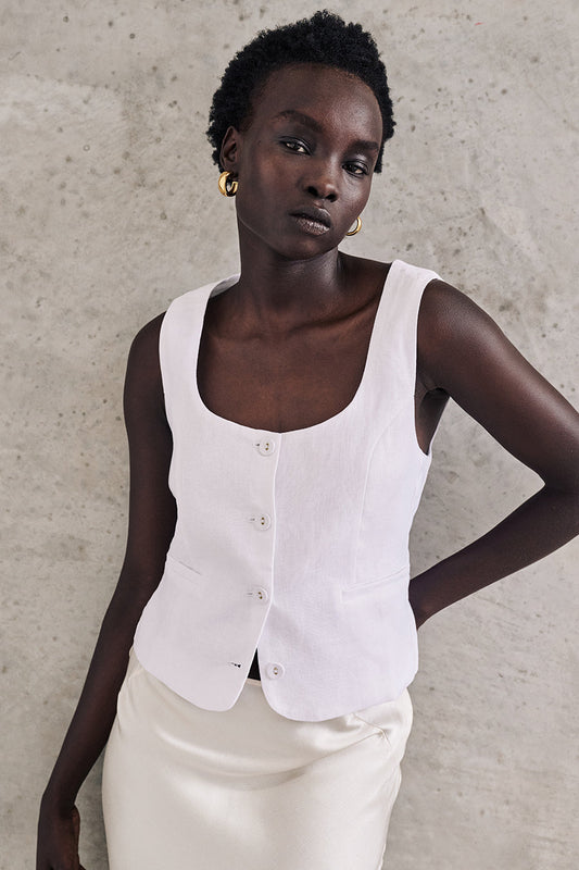OSCAR WHITE SCOOP NECK LINEN VEST Clothing DISSH Boutiques 14 WHITE