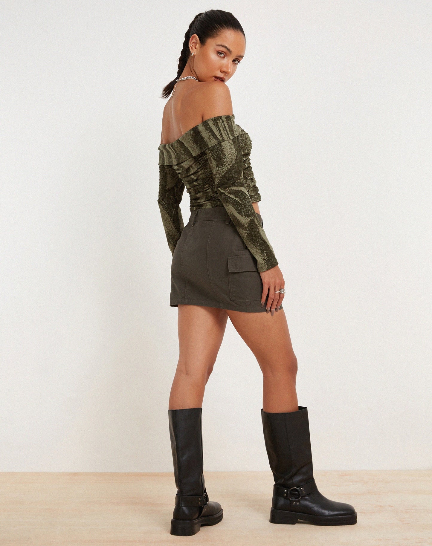 Hestina Top in Dystopian Crease Khaki