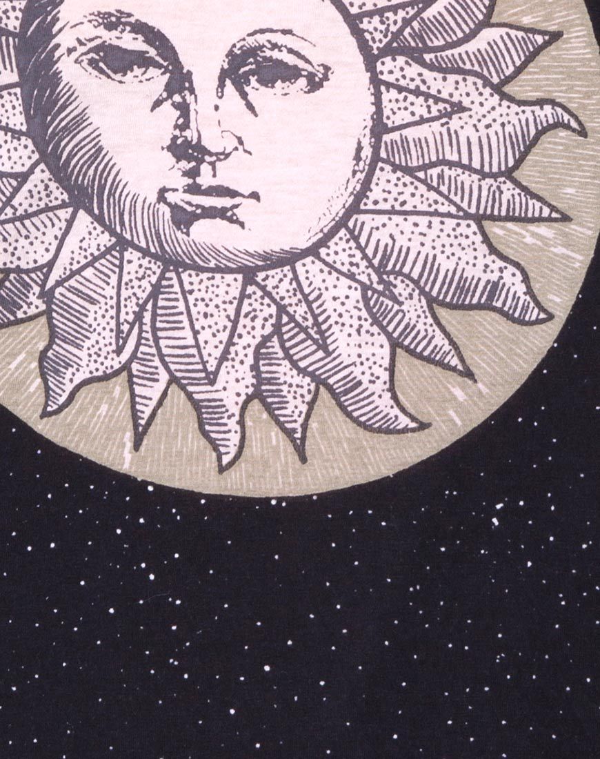 Sunny Kiss Oversize Tee in Eclipse Placement